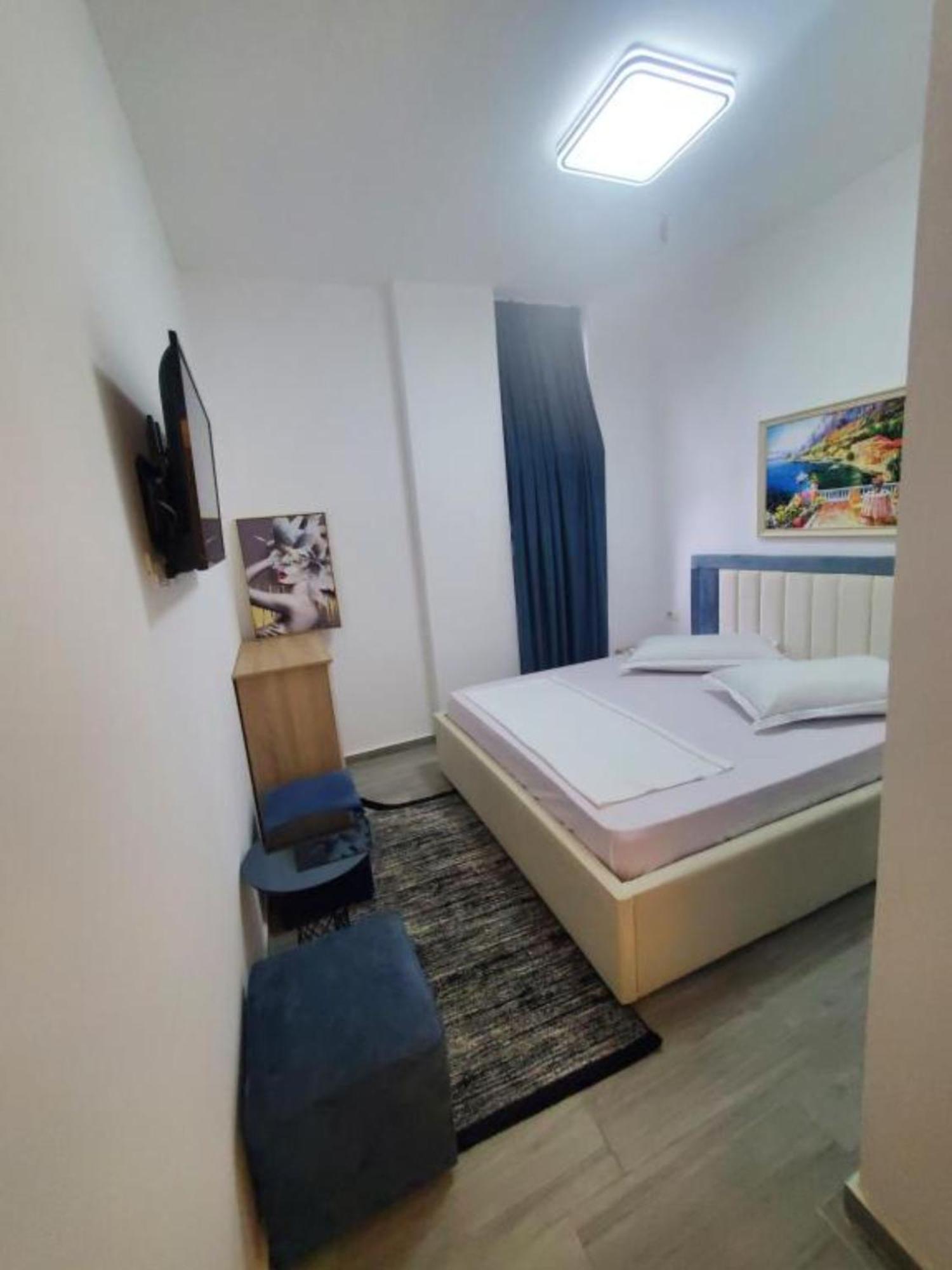 Bs Hotel Драч Екстериор снимка